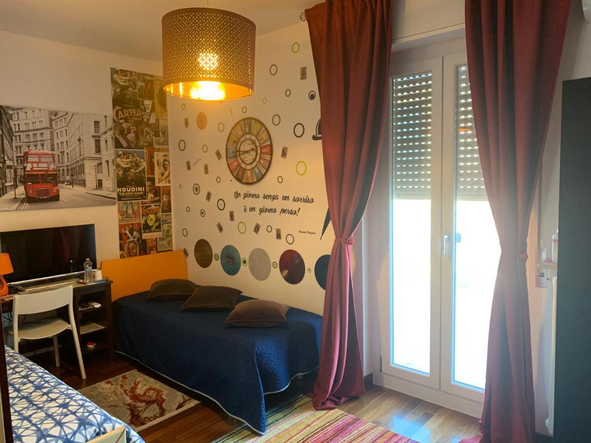B&Bmagichouse Novara Esterno foto