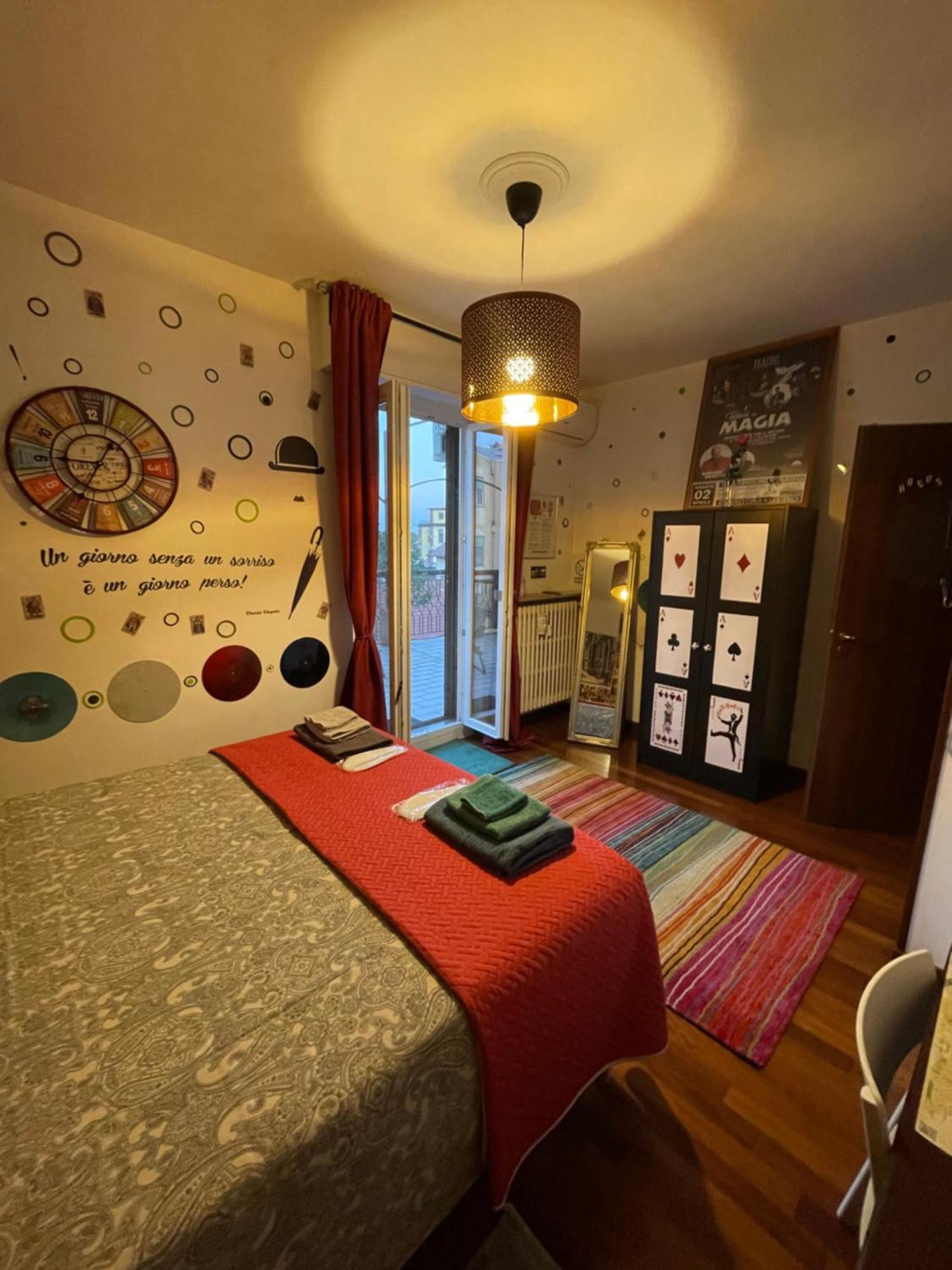 B&Bmagichouse Novara Esterno foto
