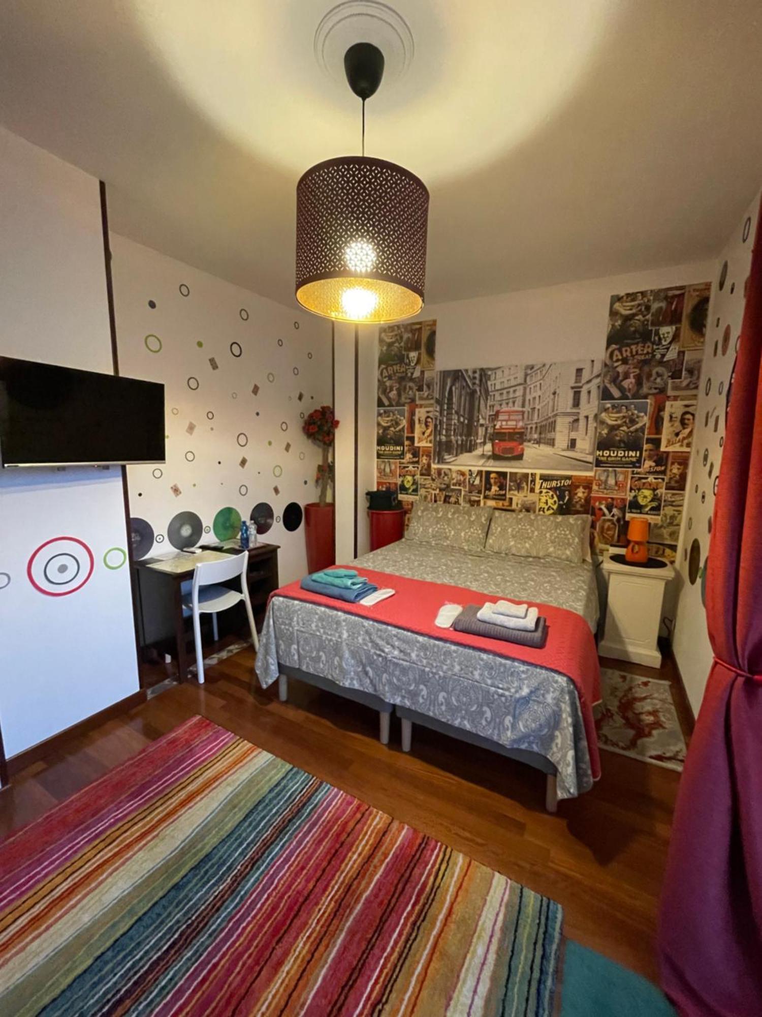 B&Bmagichouse Novara Esterno foto